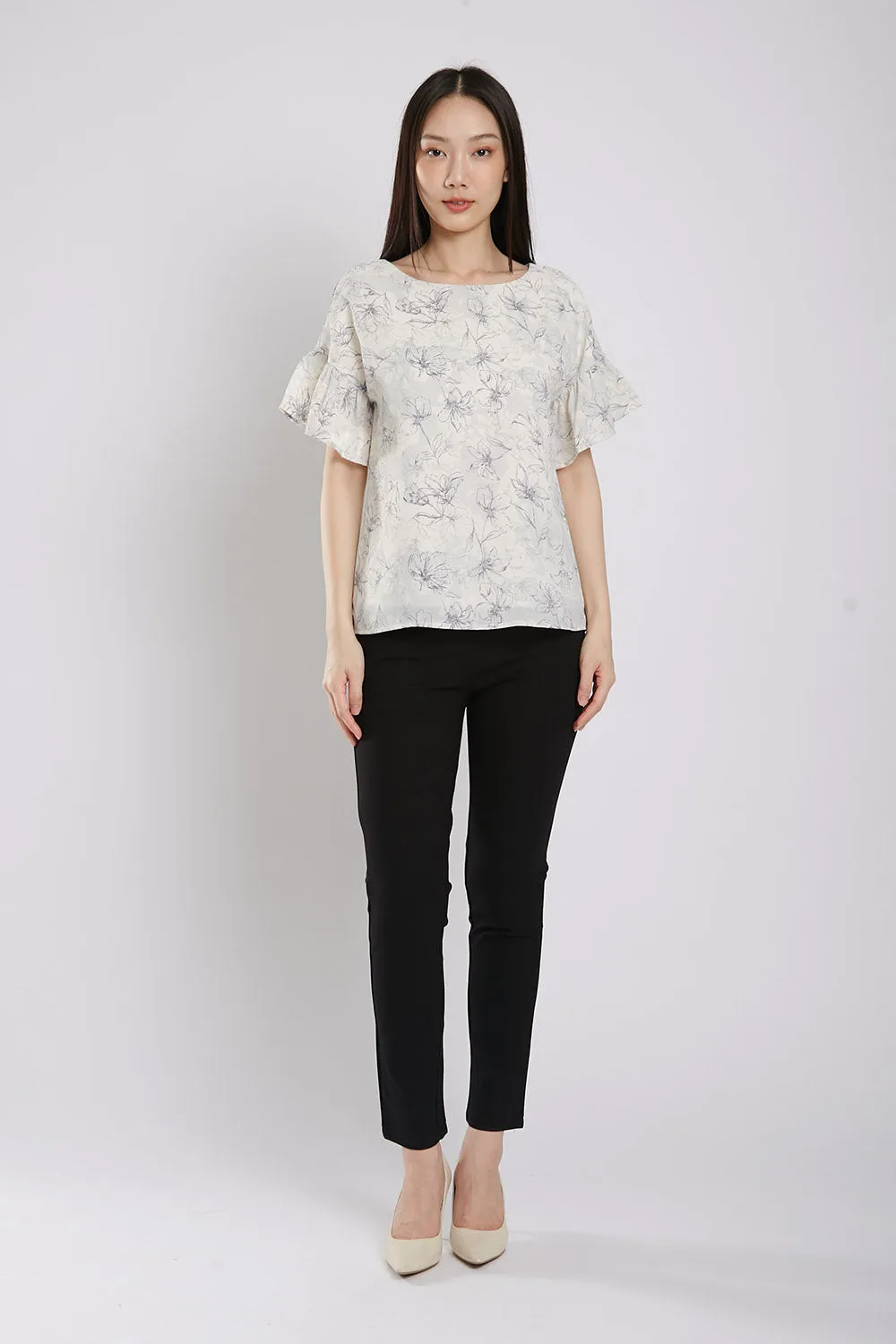 Ayumi Blouse in White Floral Prints