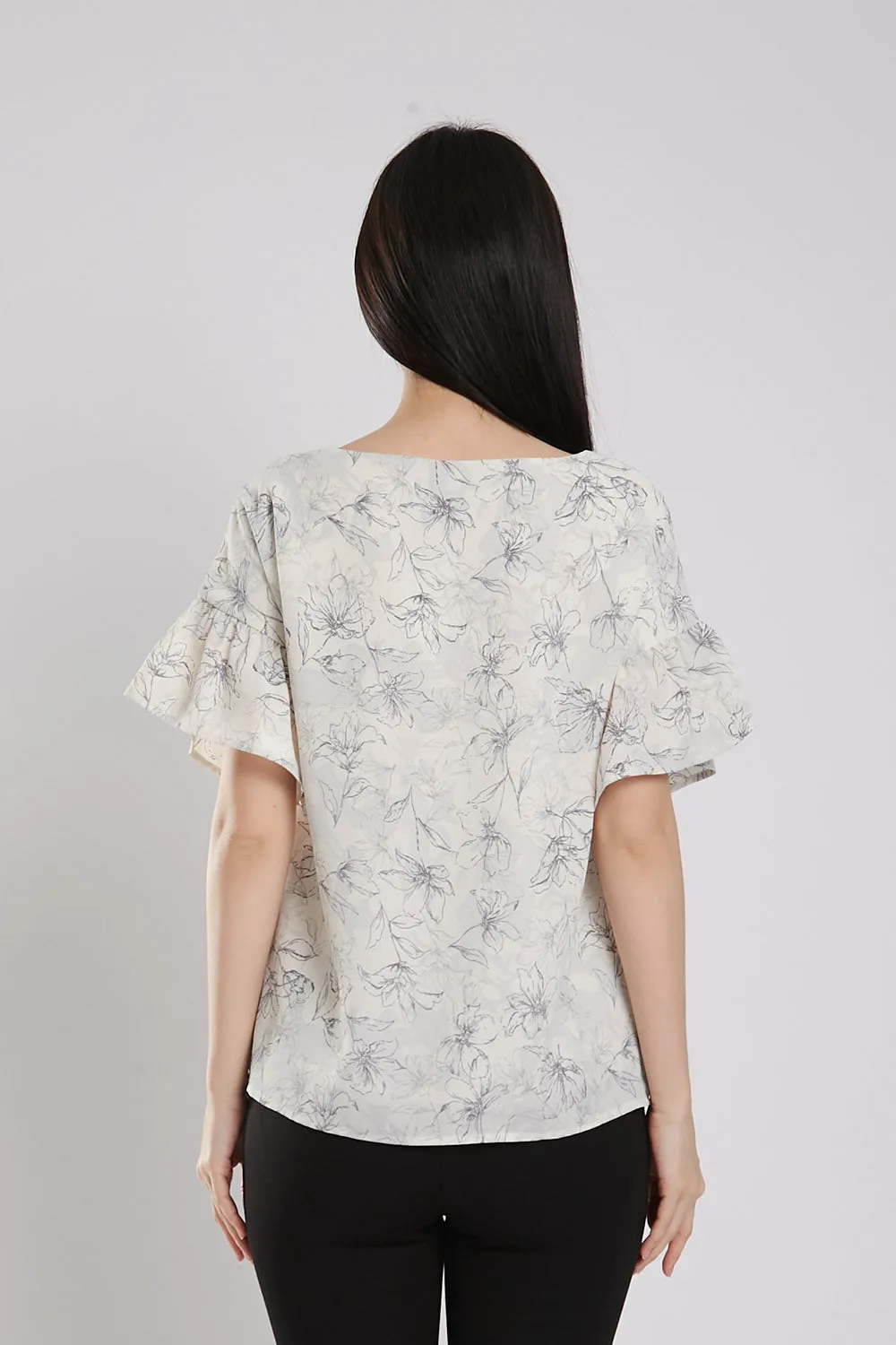 Ayumi Blouse in White Floral Prints