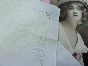 Breathtaking WEDDING BRIDAL Vintage Madeira Monogram HANDKERCHIEF Pretty Hand Embroidery Work Hankie  Lovely Linen White Embroidery