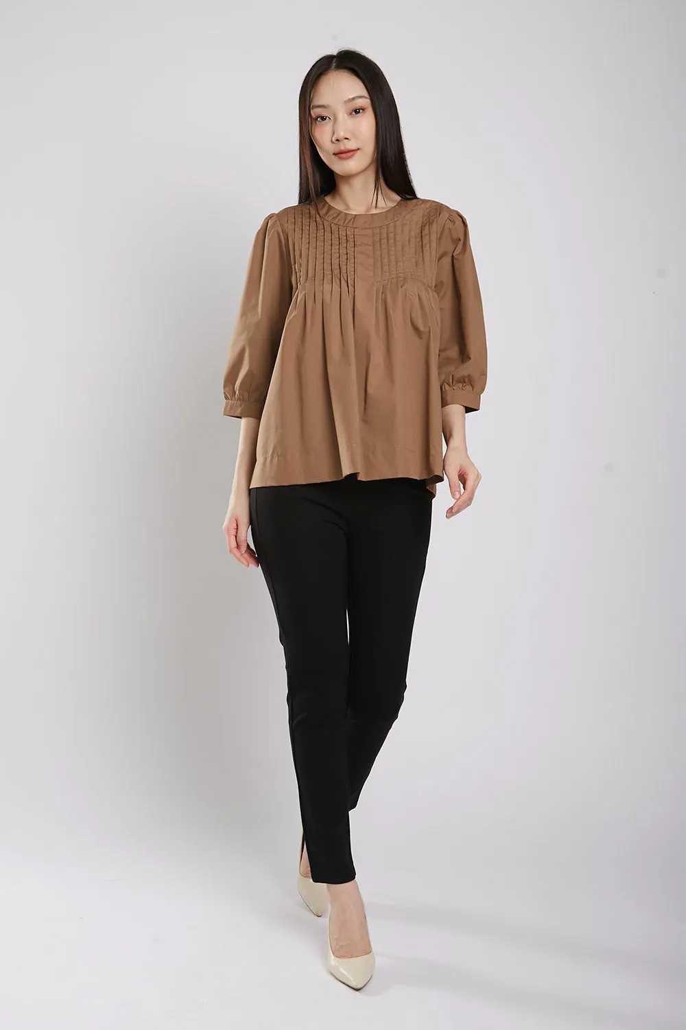 Brienne Blouse in Golden Brown