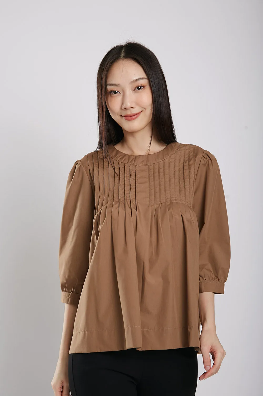 Brienne Blouse in Golden Brown