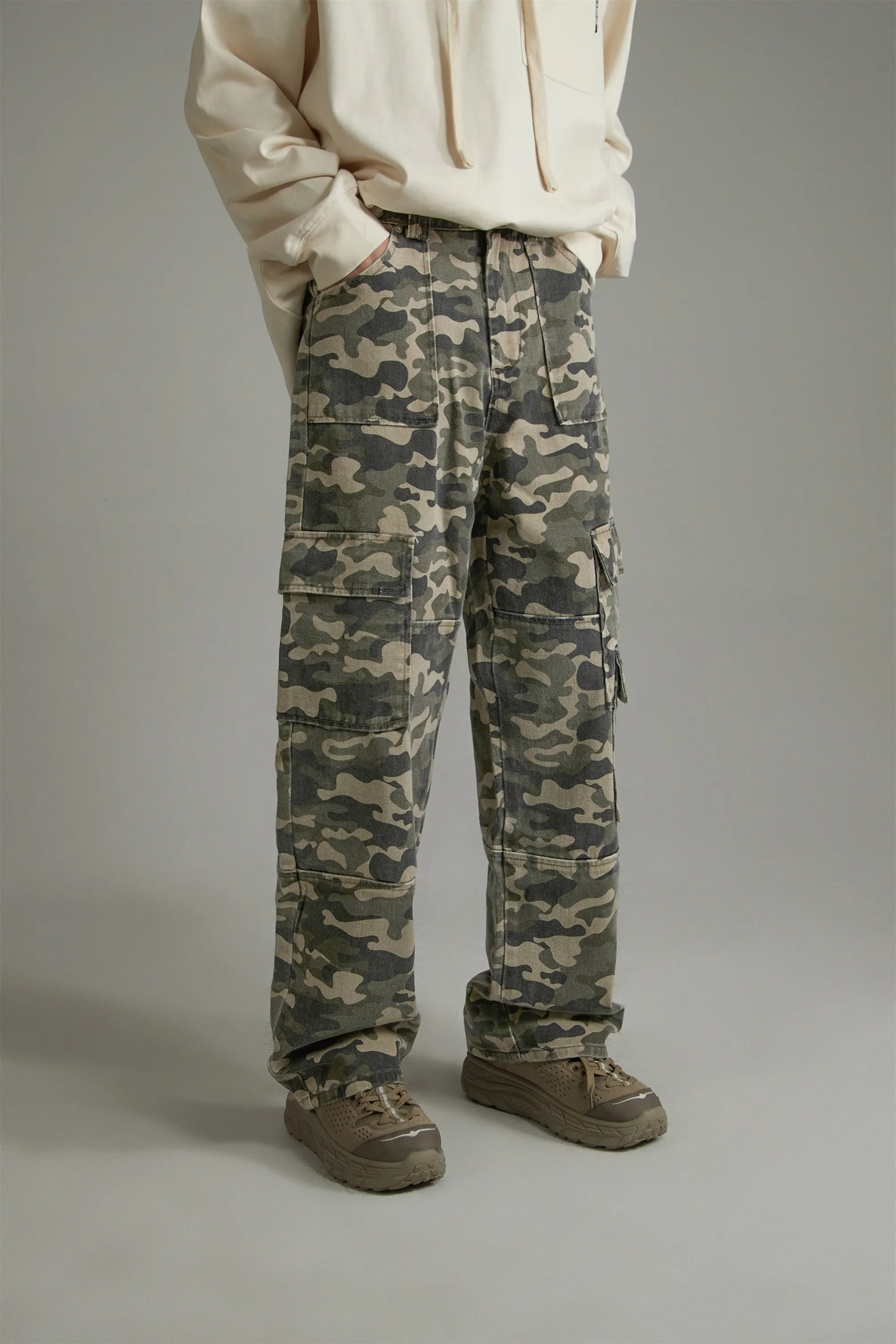 Camouflage Print Casual Pants