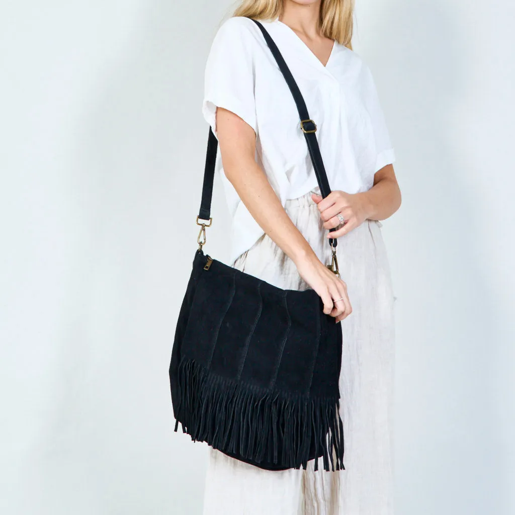 Fringe suede shoulder bag wholesale