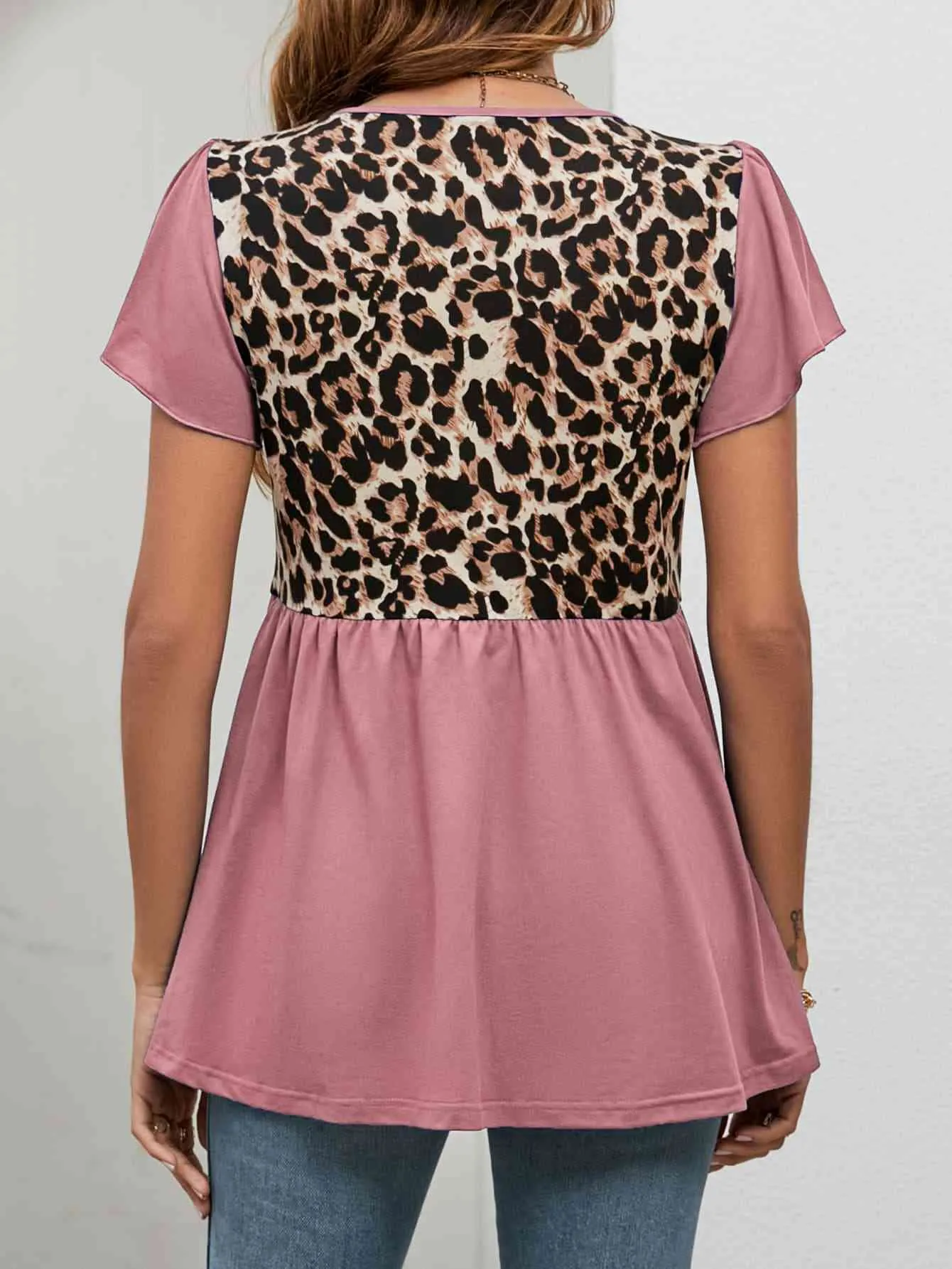 Leopard Round Neck Flutter Sleeve Babydoll Blouse