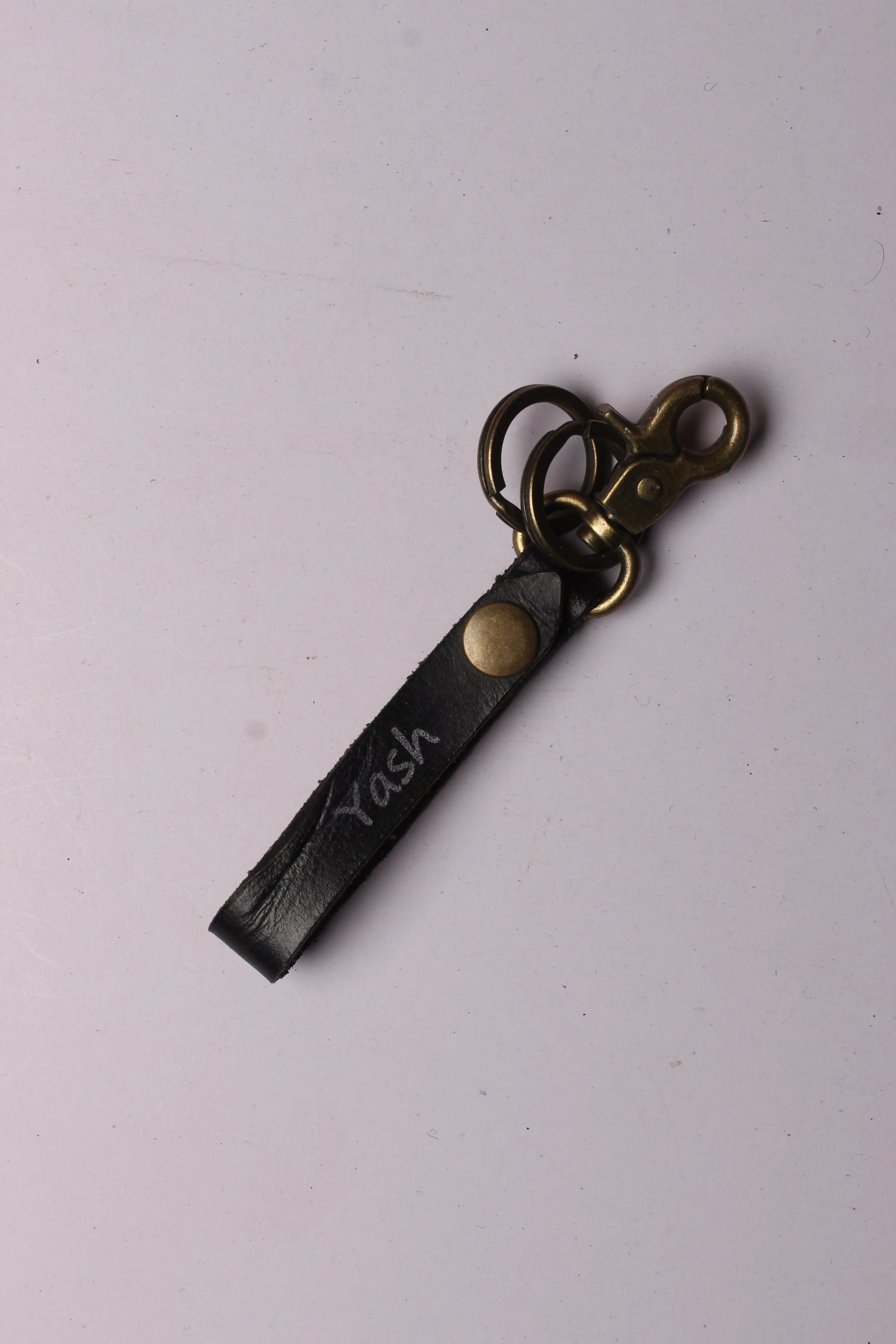 Sleek Elegance: Genuine Leather Keyring