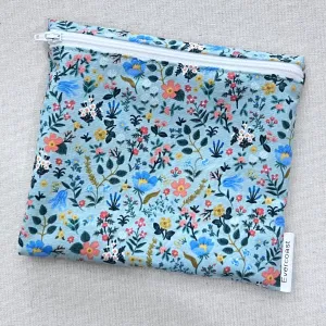 Small Blue Rifle Floral Reusable Sandwich Bag