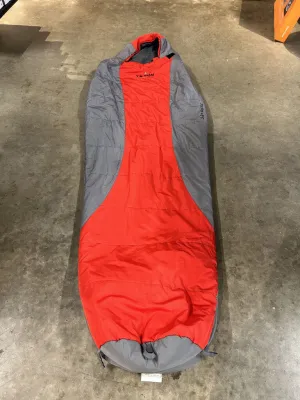 Teton Sports Tracker  5 F Sleeping Bag, Red/Grey