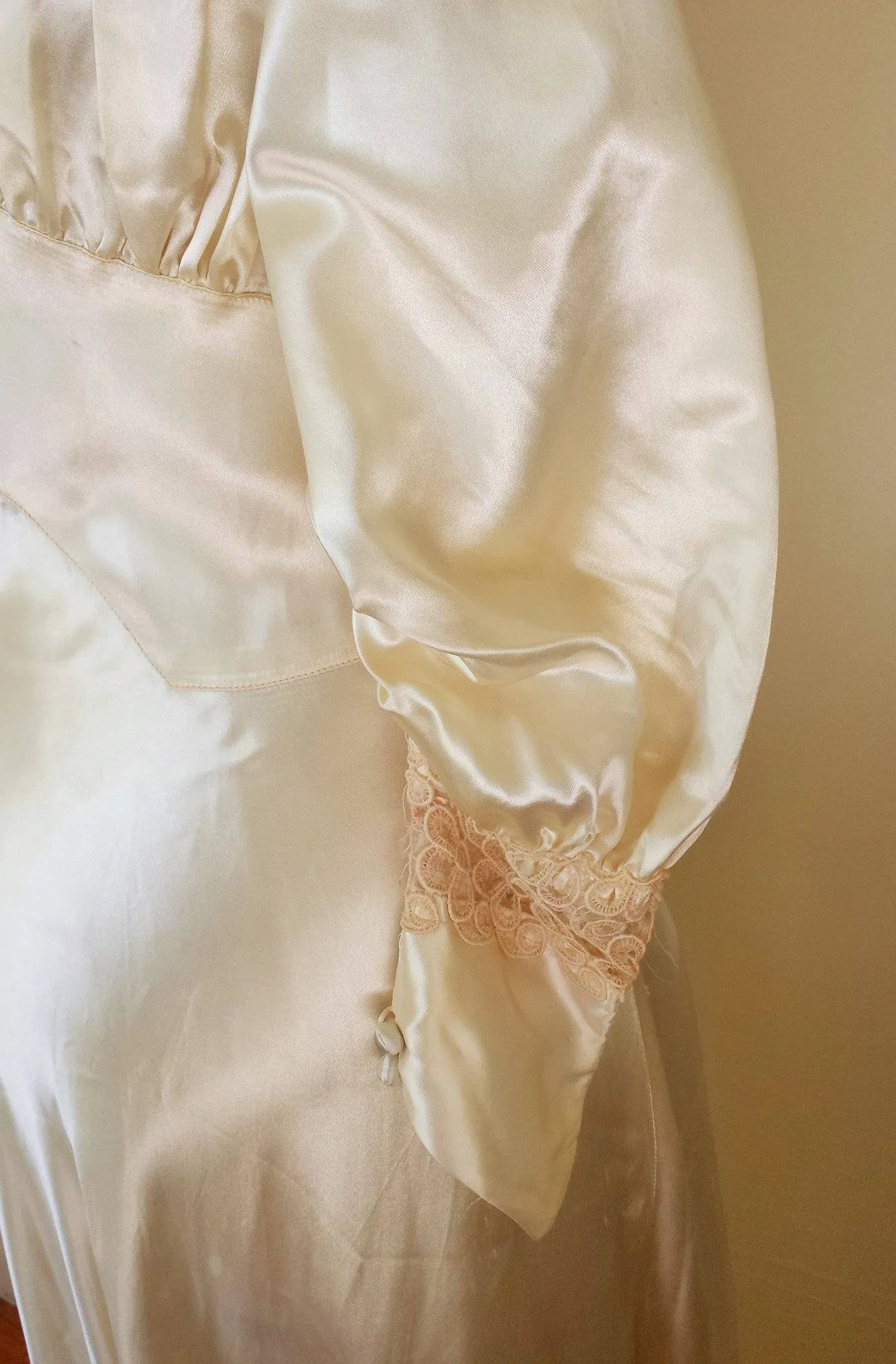 Vintage 1930's Ivory Satin Wedding Gown